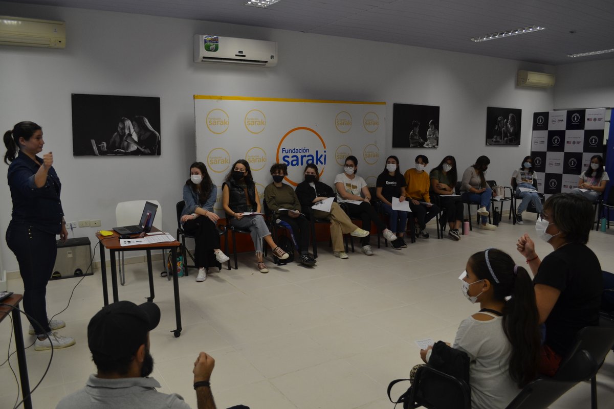 fundacionsaraki's tweet photo. Arrancamos el Curso de Lengua de Señas Básico

Agradecemos a los participantes que dijeron SI a esta capacitación, y así entre todos seguir construyendo una sociedad más accesible e inclusiva 

Este sábado 2 de Abril se desarrollará la 2da. Clase en #Saraki

#SARAKI #SUMMA #CSPY https://t.co/ZTVO9aPMLl