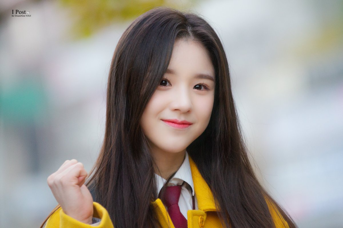 YOUI_Post0424's tweet photo. 만우절 기념 
옆집토끼레이디🐰

@loonatheworld
#이달의소녀 #희진 #LOONA https://t.co/kONs8UnaA5