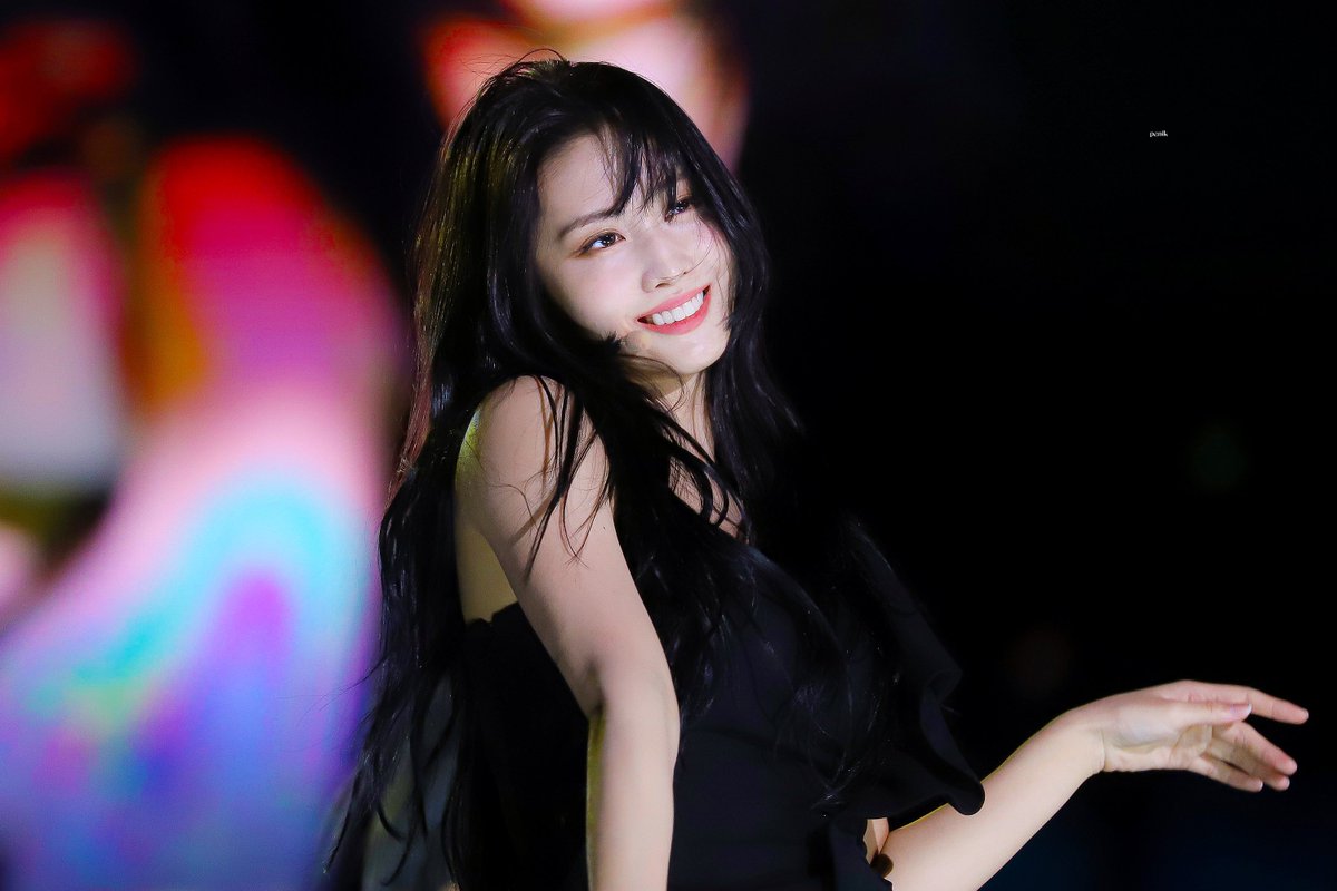 𝗉𝖺𝗇𝗂𝗄 tweet media