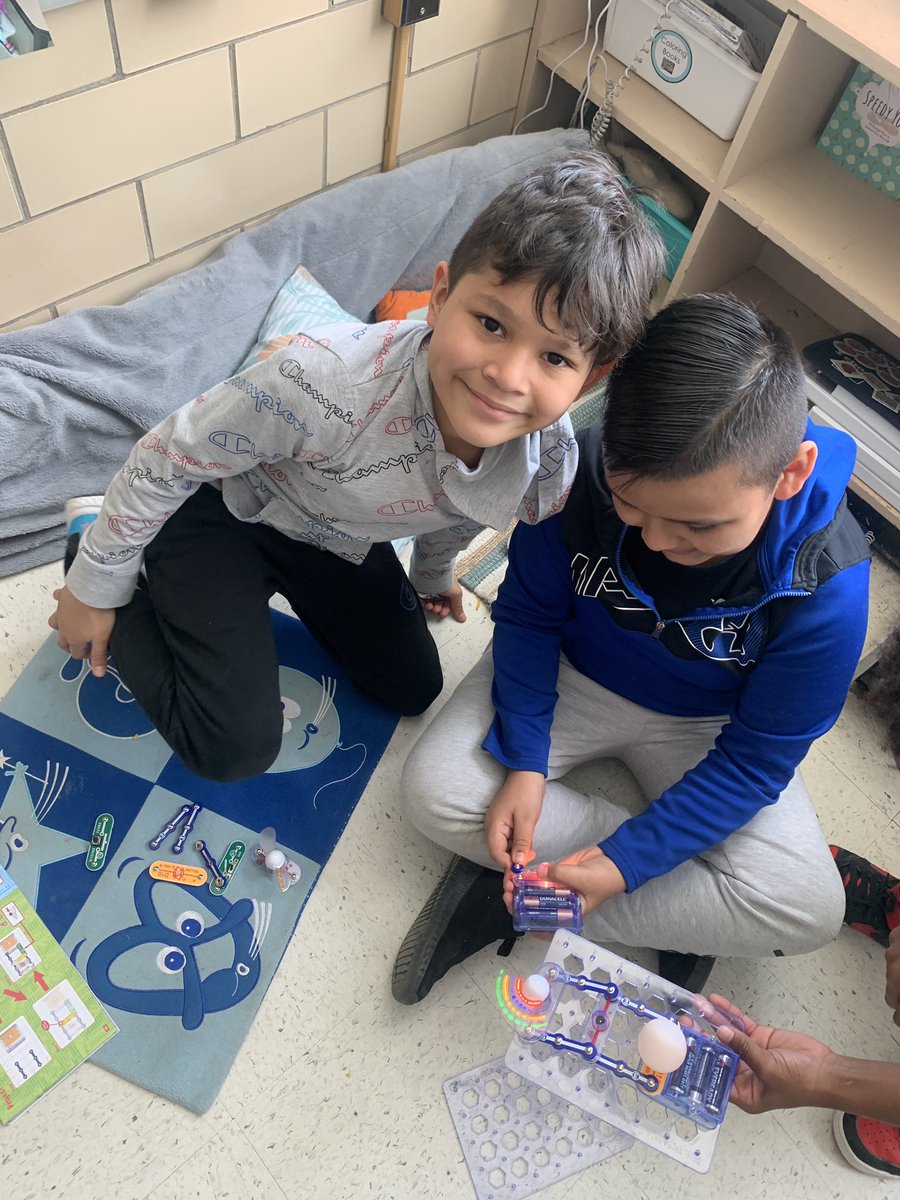 Courtney Stevenson tweet media