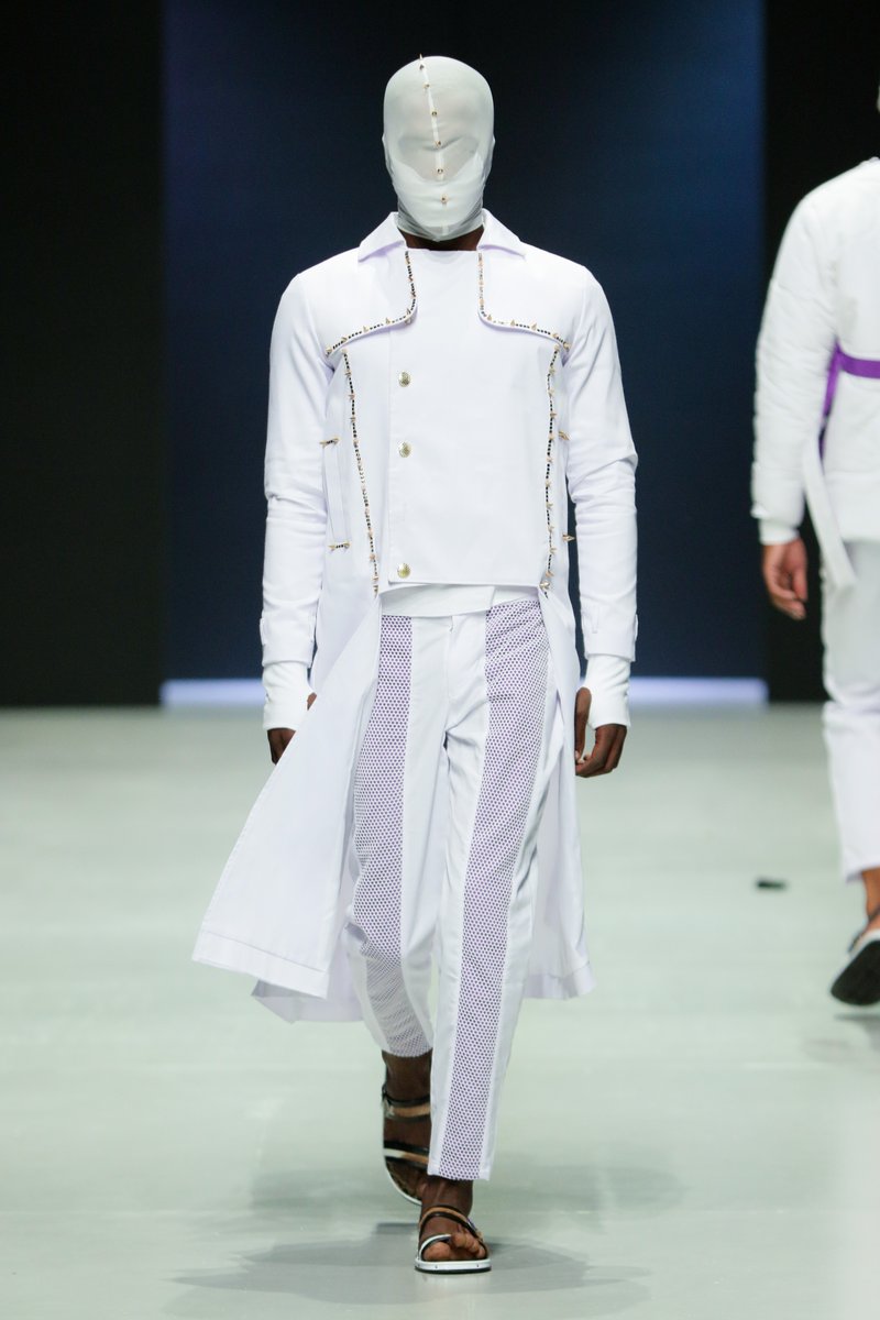 Dbnfashion_fair's tweet photo. #TBT: Let’s show you why u need to apply for the DFF Designer Programme by showing you past creations by mentees of the Class of 2021. Mentored by @Fezilefashionacademy, mentees progressd all the way to showcase at the #DFF2021 Showcase in December2021. #dff #dff2022 #buylocal https://t.co/8gjVVrUmKm