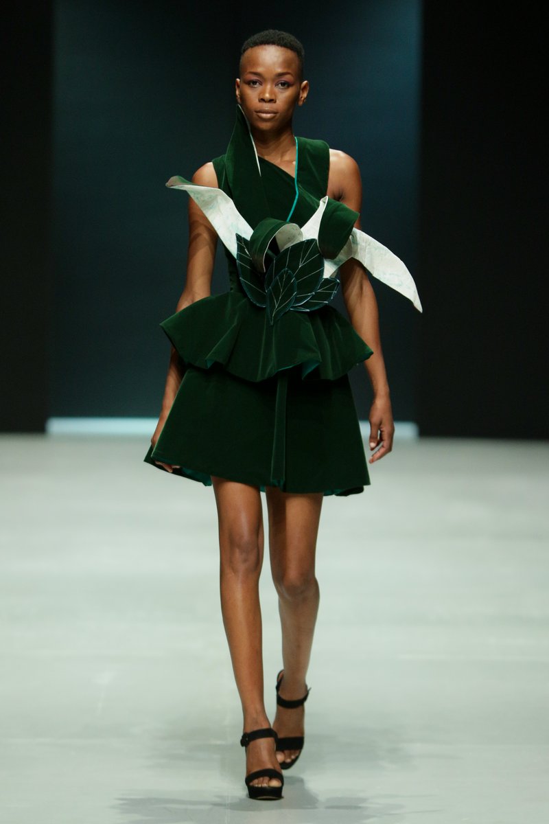 Dbnfashion_fair's tweet photo. #TBT: Let’s show you why u need to apply for the DFF Designer Programme by showing you past creations by mentees of the Class of 2021. Mentored by @Fezilefashionacademy, mentees progressd all the way to showcase at the #DFF2021 Showcase in December2021. #dff #dff2022 #buylocal https://t.co/8gjVVrUmKm