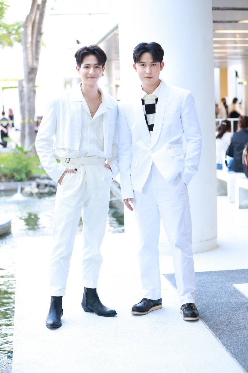 TingParPai's tweet photo. ฟลุ๊ค - เฟม  

หมอตะวัน กับ หมอก จะลงเอยยังไงคืนนี้ 💙

#คมชัดลึกอวอร์ดครั้งที่18
#myrideEp10 
#MyRidetheSeries https://t.co/2ObskkebSm