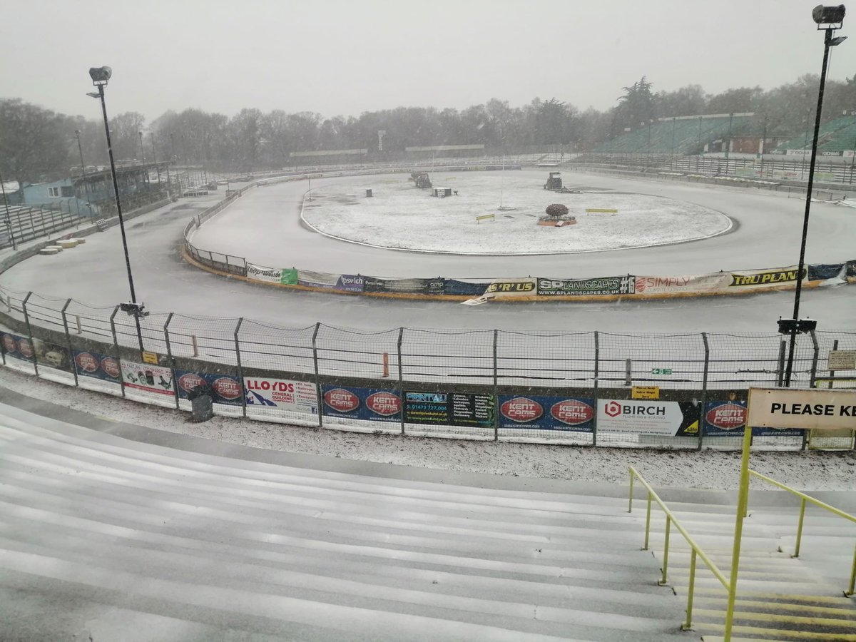 Ipswich Witches tweet media