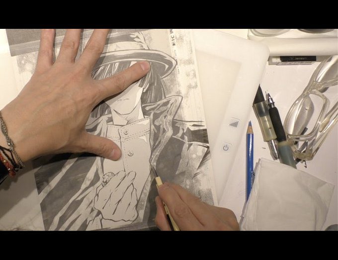 アイシー誕生50年企画 https://t.co/44BqoGoZyF
アイシーさんとのコラボ、トーンを使ったライブドローイングも映像公開されています。
制限時間もあるし、お客様がモニターで見える様にと主線は筆ペンで。トーンは完全にその場のノリでしたが。。
良かったらお暇な時に…😊
https://t.co/NYVYnJpbei