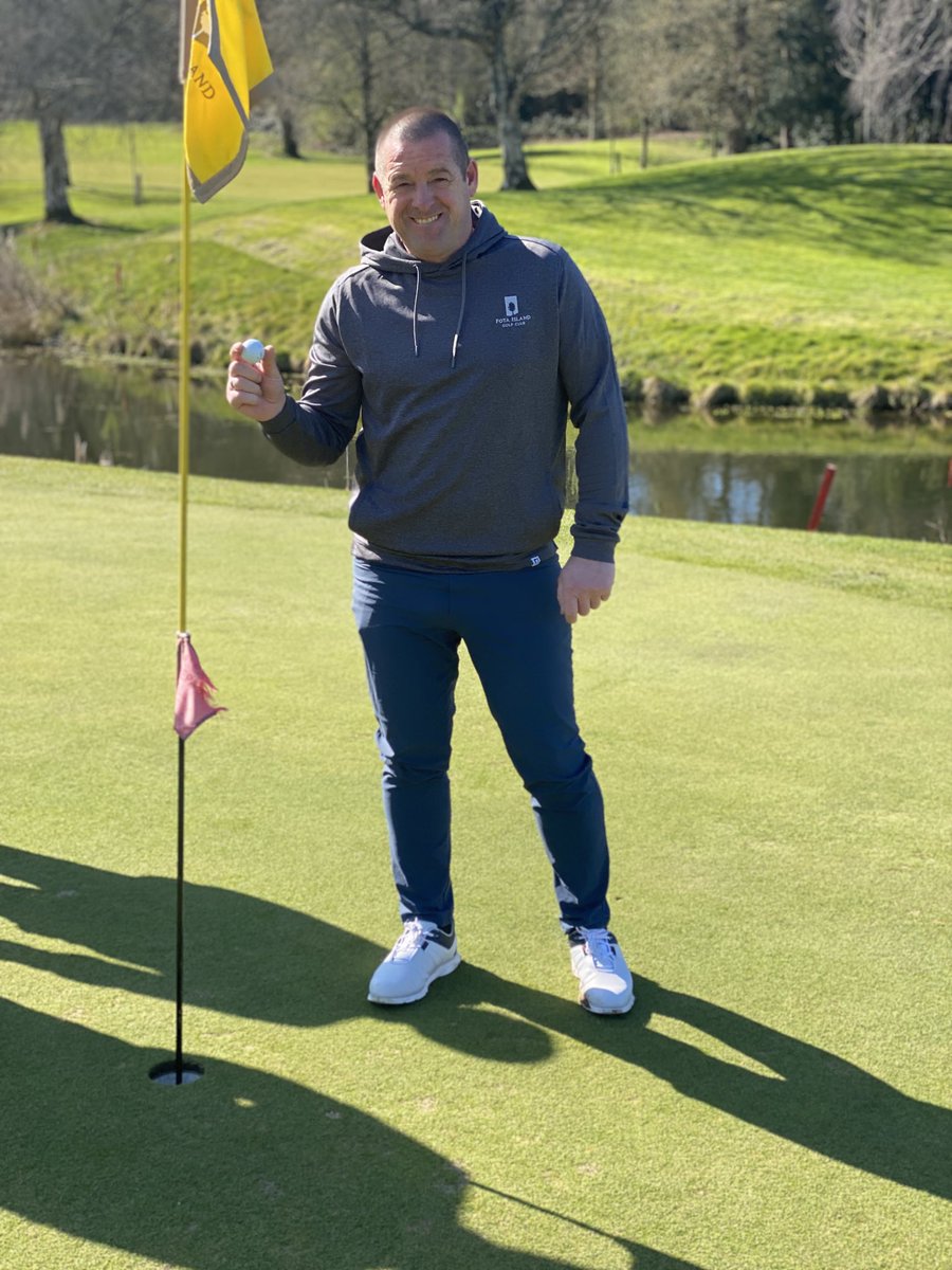It’s been a long wait but just got my first hole in 1 ⁦<a href="/FotaIsland/">Fota Island Resort</a>⁩ with ⁦<a href="/dommy1971/">damien martin</a>⁩