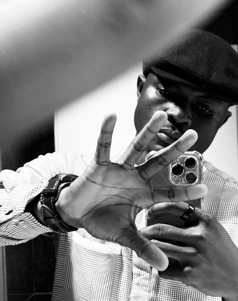 ebizimoarabina's tweet image. Thank you #TwitFam for all the warm Birthday wishes.

❤️ 

#MarchDump