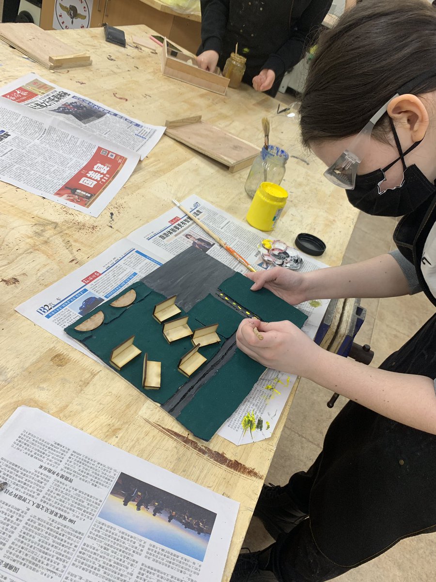 pimstar's tweet photo. Ss assembling their community elements for a #refugeecommunity to thrive. Each model should give the refugees a sense of belonging! The content ended up being real current. #designforempathy #mypdesign @WAB_LIVE @r_langlands @angeliacrouch @Bosslip @LennyDutton https://t.co/9mKi6zoDnD