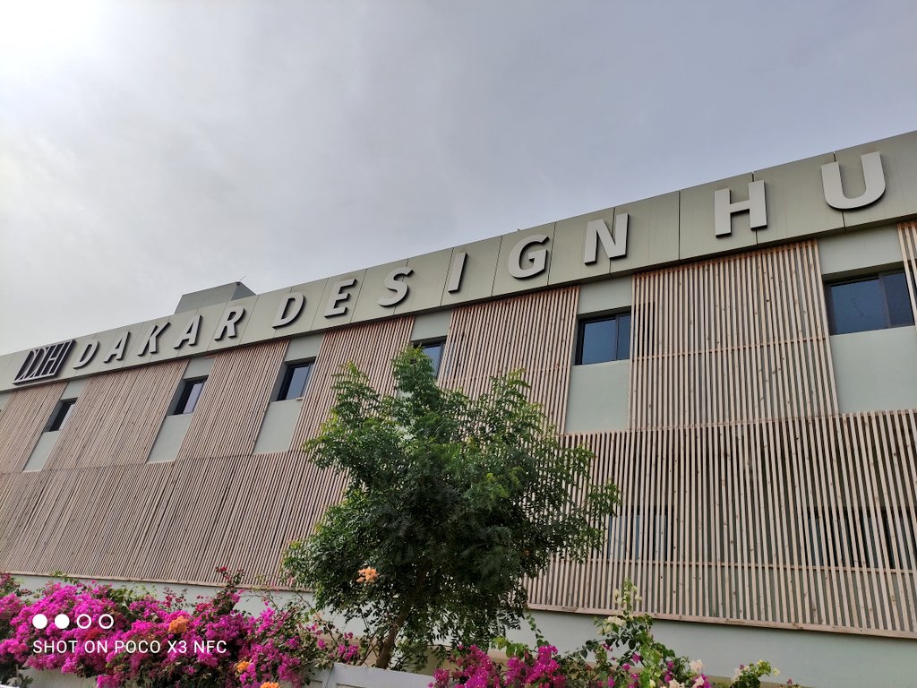 kofisikaandI's tweet photo. Some young blood in the #creative industries 's #ecosystem in #senegal #fashionomics #creativeindustries #kebetu @dakardesignhub @Musel_group #fashion #MuseenMAG @drivingmsdupsie #glam #GLAM #foundation https://t.co/C6biMQQEQq