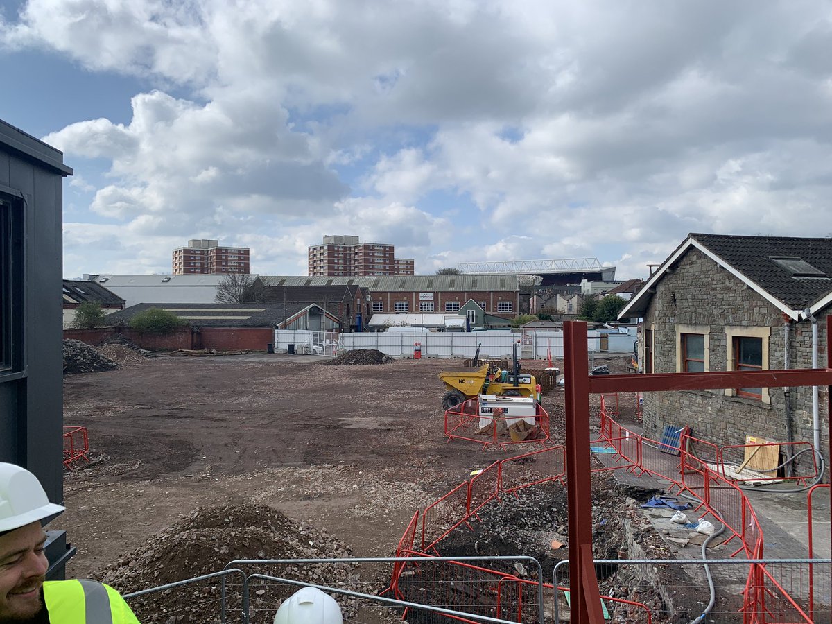 Team <a href="/AbriHomes/">Abri Homes</a> @rundpartnership and <a href="/Official_McLH/">McLaughlin&Harvey</a> busy planning the sales arena for 98 Shared Ownership plots at The Old Brewery in #BristolCity