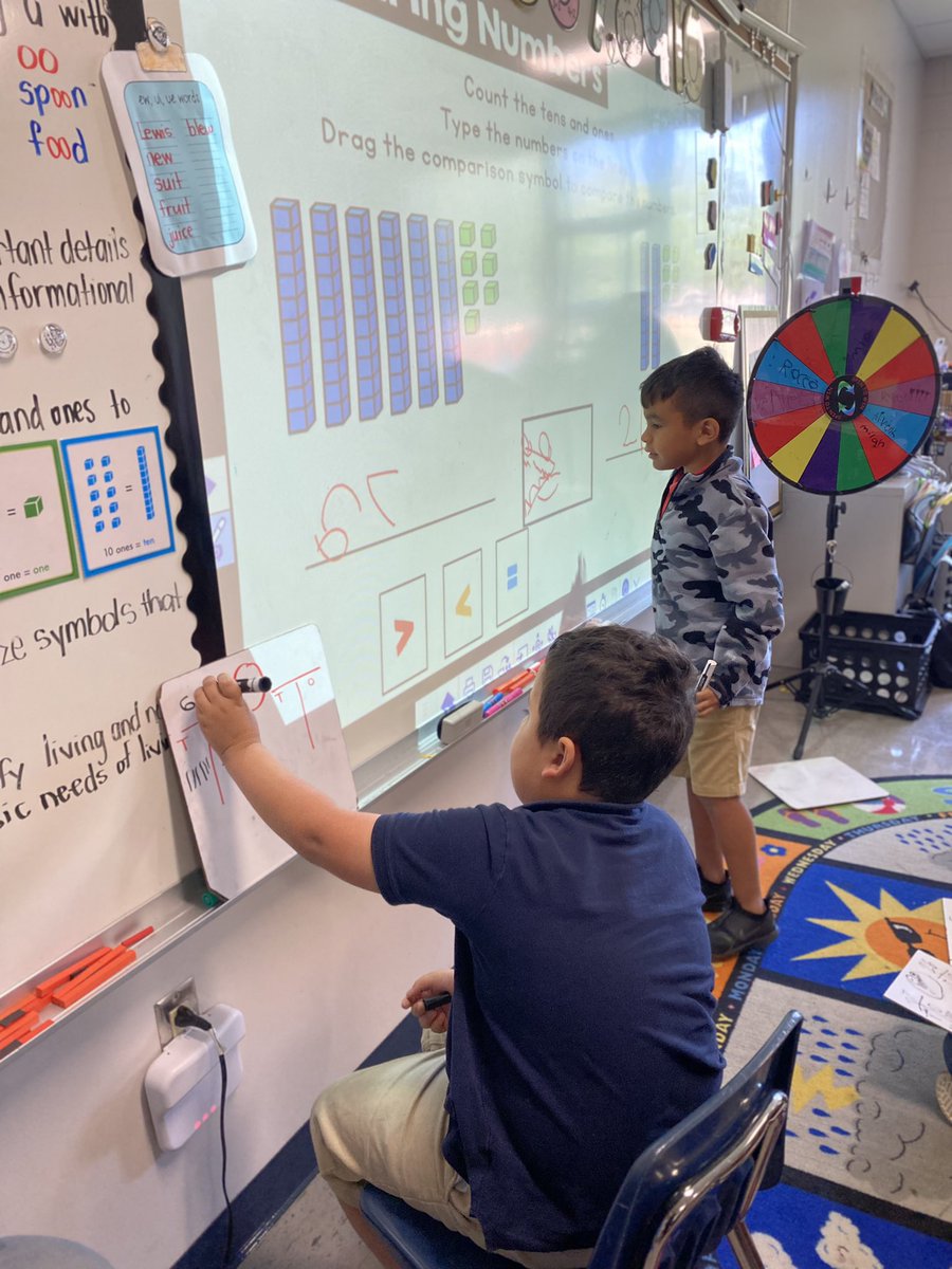 Cass_Francois's tweet photo. Just some photo dumps of my #mathematicians working. We are comparing and identifying the greater number. @CannellaElem #teacherdiaries #confessionsofafirstgradeteacher
#SOAR #comets #cannellacomets #firstgradediaries #strongertogether https://t.co/QWOqJVIgIs
