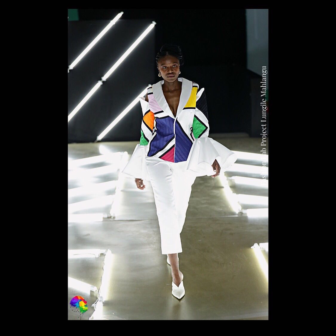 SACreative_Ind's tweet photo. THE FASHION LAB PROJECT FASHION SHOW๐ฅ๐ฅ
Can We repeat?
#LungileMahlangu
#Collection
@shirleyjoseph_sa
#davidtlale #industryleaders #emergingtalents #sacii #fashionshow #departmentofsportsartsandculture #mge #normalisingaccess https://t.co/2wHkOVDQIo
