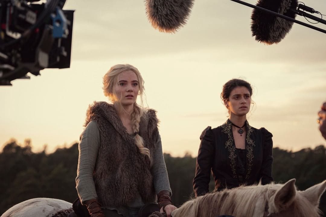 Anya Chalotra and Freya Allan as Yennefer and Ciri filming for Season 2 of #TheWitcher ❤️