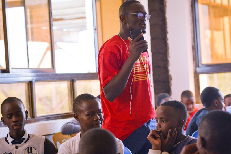 Legacy_Africa1's tweet photo. It has been a week long mentorship at St. Peter's Catholic Ruai. We are firmly rooted in our commitment to redefine mentorship and create long-standing impact on our mentees. We believe that through mentorship, we can raise a generation of premium leaders.
#staircasetosuccess. https://t.co/vIIX8izV3O