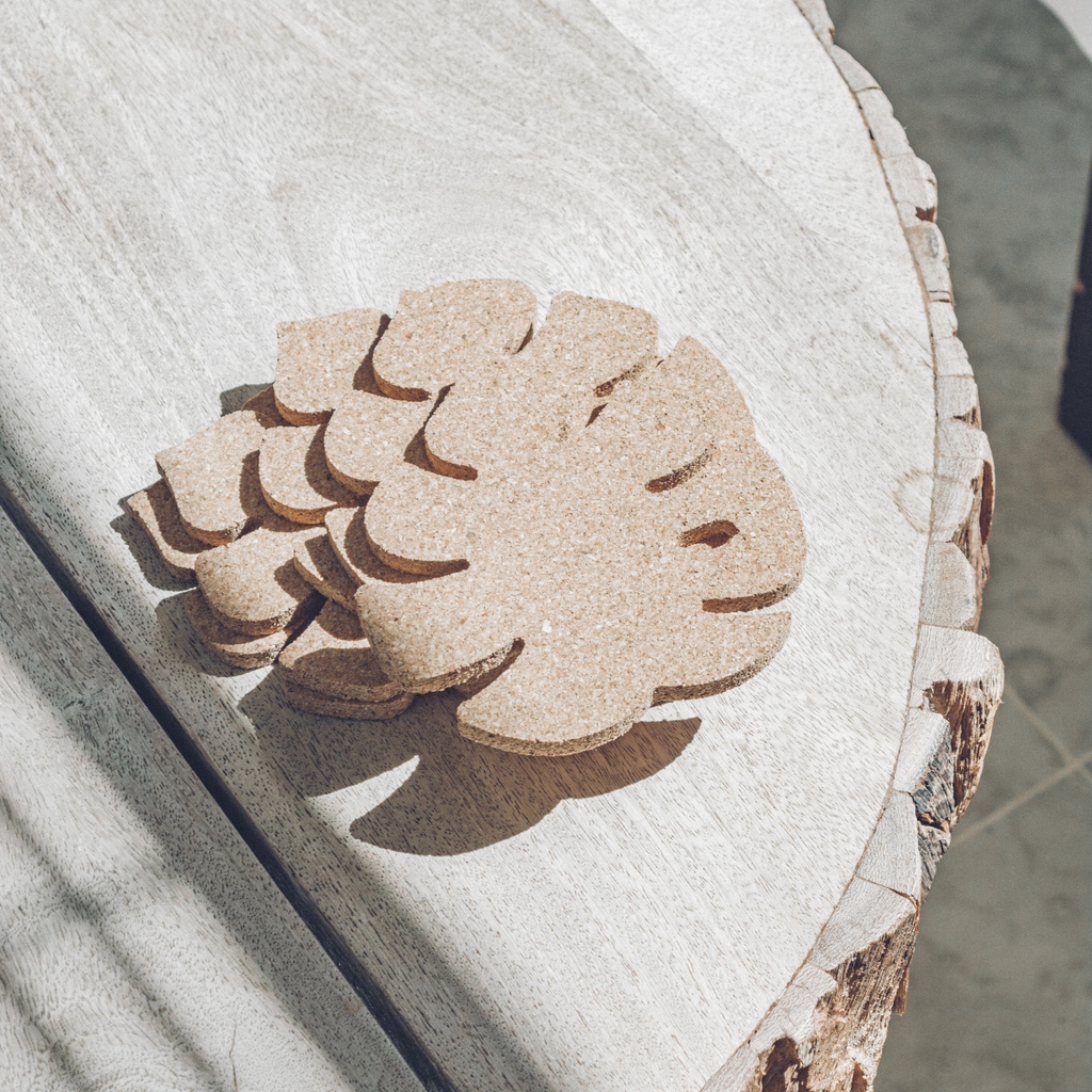 PepMelon's tweet photo. Feel the sun's rays, the closeness of nature! 🌱
#naturehome #ecofriendlylife #leafdesign #monstera  #mothersdaygift #coasters  #trivets #untersetzer posavasos #ordnerzetter #sousverre #korkuntersetzer #muttertagsgeschenk #ostergeschenk #springtableware #frühlingsdeko #pepmelon https://t.co/5fJROQgbqD