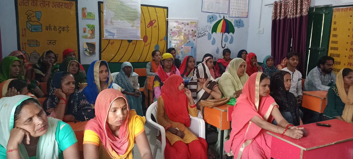 AtalMeerut's tweet photo. दिनांक 31 मार्च 2022 को अटल भूजल योजनांतर्गत ब्लाक रजपुरा के छिलोरा और ज्ञानपुर ग्राम पंचायत में ग्राम पंचायत स्तरीय एक दिवसीय कार्यशाला का आयोजन किया गया।कार्यशाला में समूह की सदस्या, आंगनबाड़ी कार्यकत्री व प्रधान सहित जल समिति के कुल 60 लोग शामिल हुए| https://t.co/8sUbZCP1zE