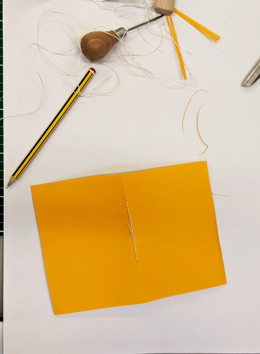 UWECreativeWrit's tweet photo. At last week's #bookbinding workshop with @mir_harr we learned #pamphlet stitch and made all kinds of adventurous creations📚From simple & beautiful pamphlets to an amazing five-books-within-a-book... Lovely work everyone! #makingbooks #bookarts #bookbindingstudio https://t.co/b0RRuS2OMv