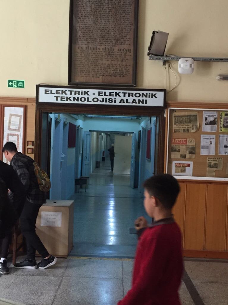 Ctinaztepeoo's tweet photo. Meslek liselerinin ve Mesleki Eğitim Merkezlerinin tanıtımı için 8. Sınıf öğrencilerimizin Meslek Lisesi ziyaretleri https://t.co/SJfo3MLiU6