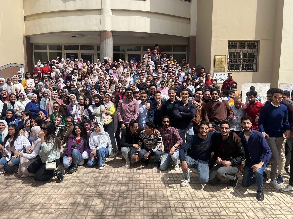 Hamza99880's tweet photo. #FLES22🤍⚖️🎓 https://t.co/VcYqrsOMez
