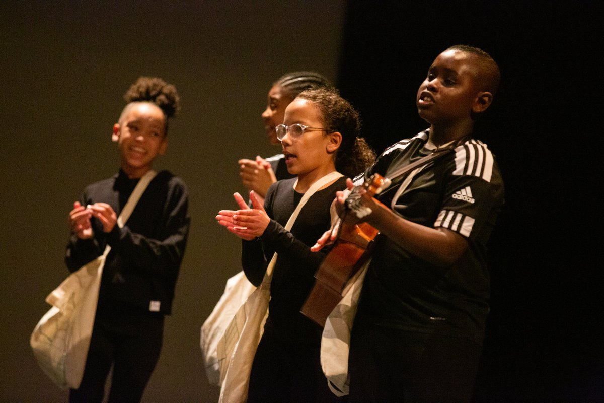 LeedsPlayhouse's tweet photo. Our Youth Theatre is committed to raising young people’s creative aspirations and developing their theatre-making skills. With weekly sessions and a collaborative process, it produces work that responds to the lives of young people.
 
Find out more >> https://t.co/5ft7pqbOJe https://t.co/chJvCpiPPE