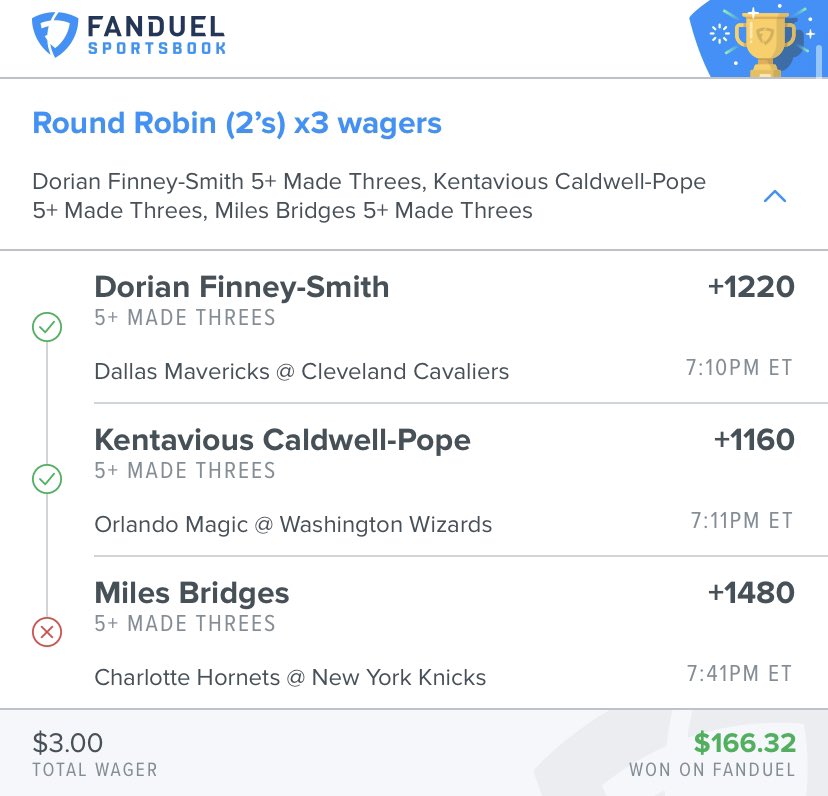 JAHandthePEOPLE's tweet photo. Another huge night in the discord! @ET10_4 was 1 three pointer away from turning $1 into 2.6k! Thank god for RRs! https://t.co/9cSRd23zDz