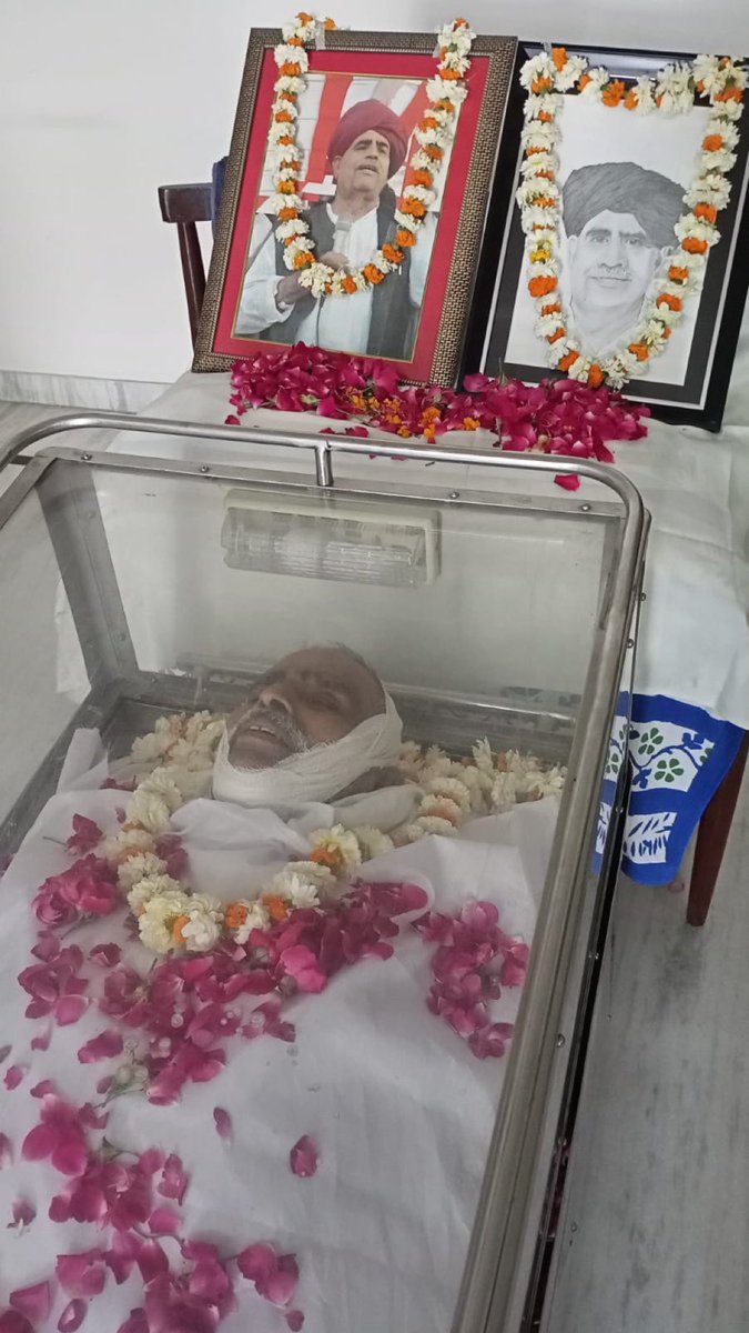 naughtyojas's tweet photo. निशब्द 😥
कोई कह दे ये सच नहीं 🙏
@VijaySBainsla 
@colonelbainsla https://t.co/DjNoOkt7dH