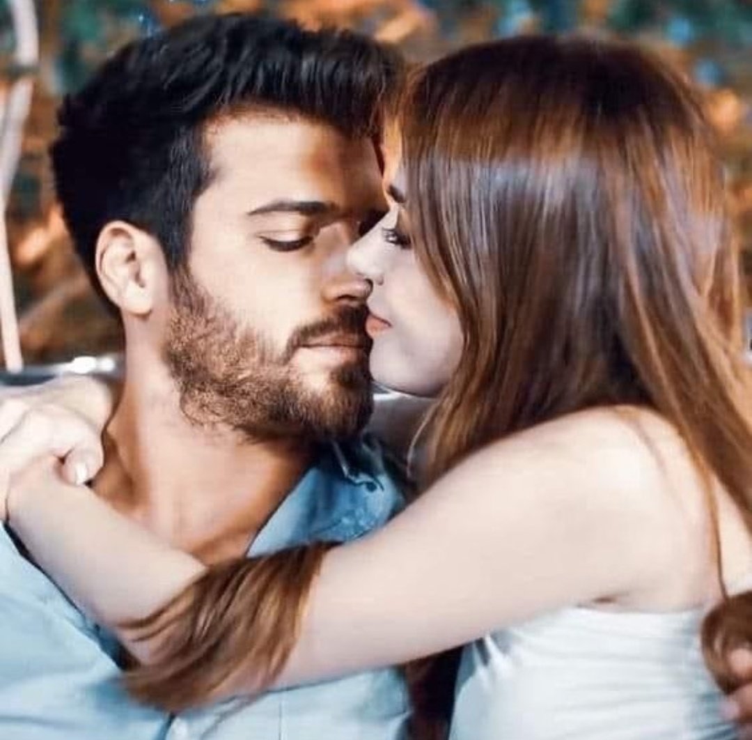 martabarsine's tweet photo. 🏆 PREMIOS NOVA 🏆

Mejor actor ⬇️
https://t.co/rRl9NAUb9V

Mejor actriz ⬇️
https://t.co/59c7qnTRng

Mejor pareja⬇️
https://t.co/BjZ2iAEeg7

Mejor serie turca ⬇️
https://t.co/2LmwkHt9Yd

#CanYaman 🌼 #ÖzgeGürel
#ÖzgürAtasoy ❌⭕ #Ezgiİnal
#ElHombreEquivocado
#BayYanlış 💘 #EzGür https://t.co/i7f2hAn4NS