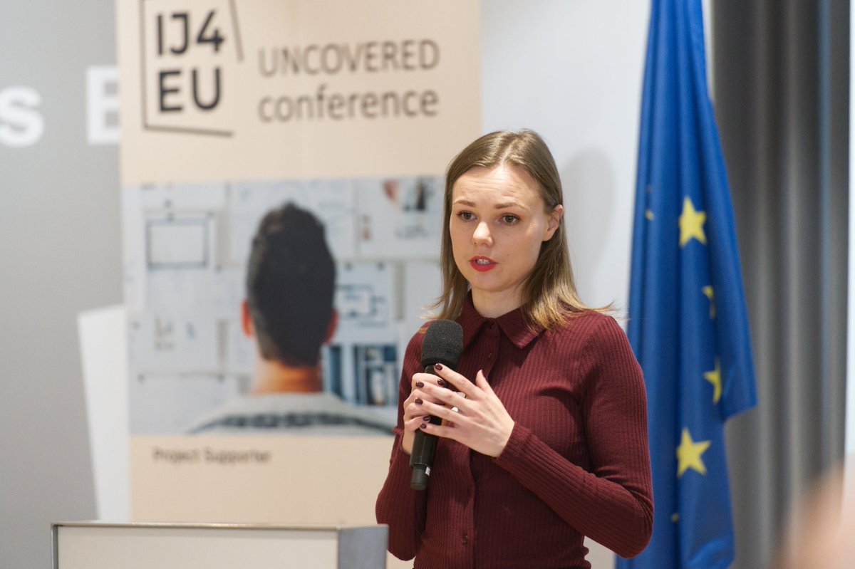 'We do everything to make our dreams true. I want to be an investigative journalist. I hope one day my daughter will see her dad, her grandparents, her classmates, & I am sure she will never be a small person who doesn’t decide anything. Glory to #Ukraine.' – @Anna_Babinets