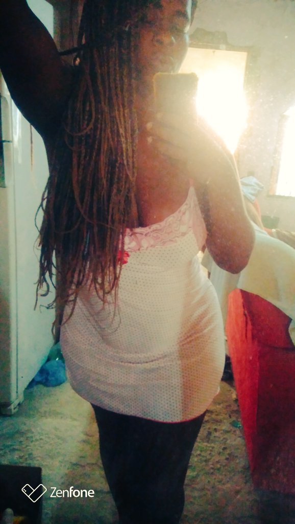PretaGG1's tweet photo. Bom dia https://t.co/QLRJDQ48wO