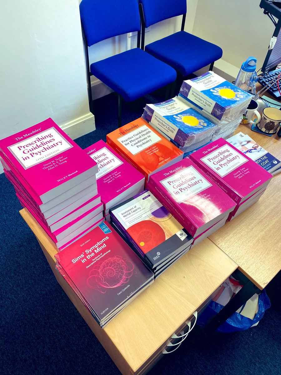 OstryMarci's tweet photo. Busy sorting out books for my amazing SAS colleagues. A Thank You book is the least we can do to acknowledge #SASByChoice expertise and commitment to patients care . #valued #wellled #inclusive #sasdevelopment @SASByChoiceUK @RCPsychSASdocs https://t.co/BhY7TEy9YX