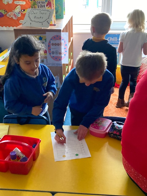 Primary 3/2 participated in a numeracy Easter egg hunt today!  The children worked in pairs to find hidden clues and answered questions on a range of topics they have worked throughout the year!