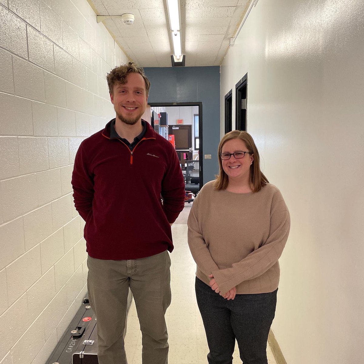 OaBoosters's tweet photo. We must recognize our AMAZING teachers. They recognize the importance of music AND human connection!  Thank you🎶 #oamusicneverstops. #MIOSM #nyssma Becky Merges, Alec Staples
Amanda Shoemaker, Alec Staples, Ryan Cirbus, Jenny Gac, Jeremy Corcoran, Megan Burrell, Lindsey Williams https://t.co/p5t4rYAlTM