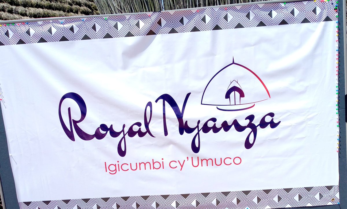 NyanzaDistrict's tweet photo. PS muri @RwandaLocalGov @dusengiyumvas afatanyije n'abandi bayobozi barimo Umuyobozi w'Akarere @Erasmen, Umuyobozi mukuru w'@IntekoyUmuco, @MasozeraRobert, @GermanyinRwanda @giz_rwanda bamaze gutangiza ku mugaragaro @RoyalNyanza "Nyanza Tourism Destination Management Plan" https://t.co/loJPEah3vh