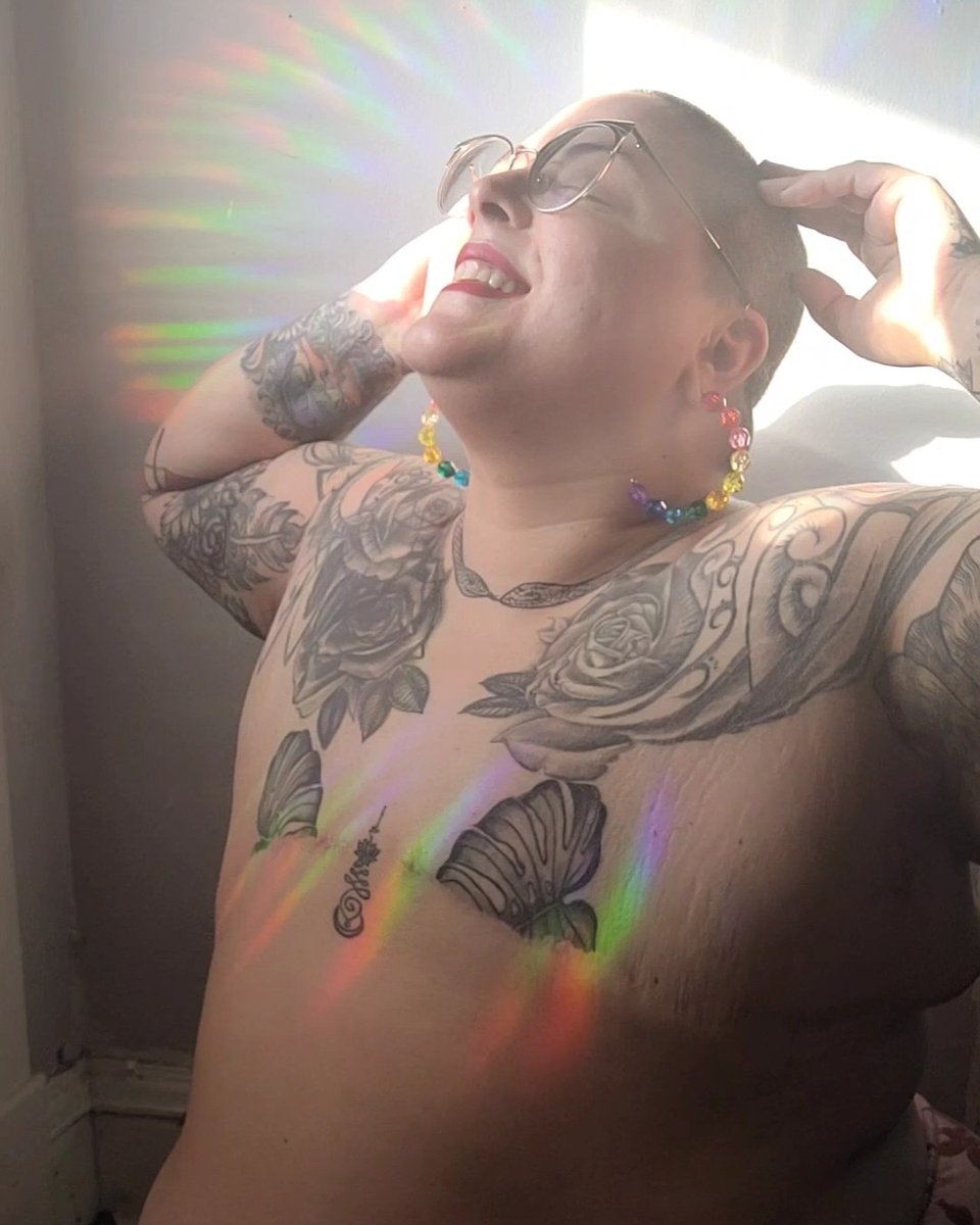 Happy #TransDayOfVisibility 
#transjoy #TransIsBeautiful #thisiswhattranslookslike #theythemfemme