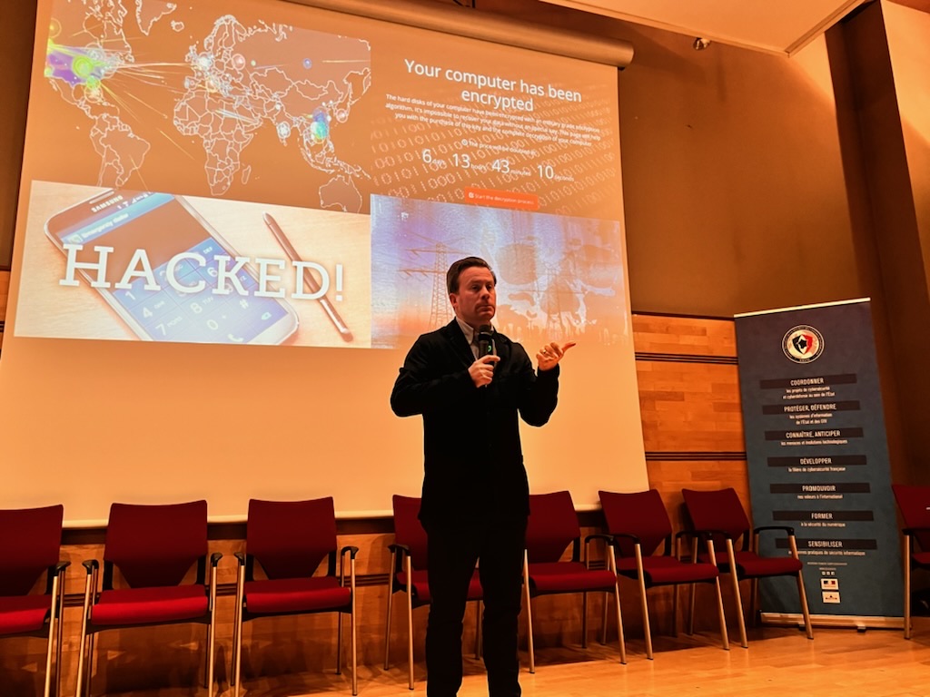 ANSSI_FR's tweet photo. [#Evénement]
🛡️ Ouverture du colloque #CapCyber #SecNumeco à Belfort avec plus de 2⃣0⃣0⃣ participants. @CCI90 #ANSSI

🔎 https://t.co/q7cDnpxRwO https://t.co/fMJ2B8bsdU