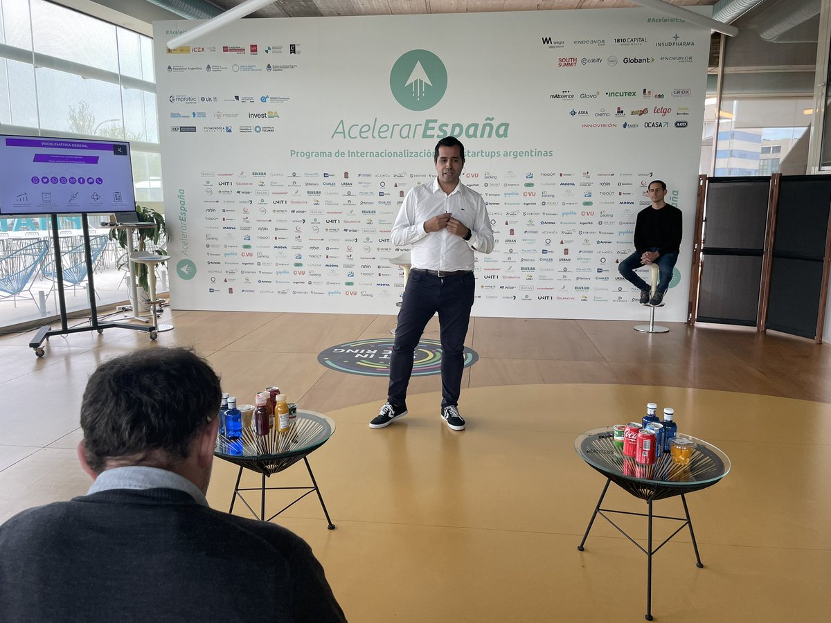 AcelerarStartup's tweet photo. Wise CX es una SaaS Software, plataforma 100% web de experiencia y atención al cliente omnicanal que colabora con grandes empresas aportando módulos y funcionalidades que permiten mejorar la experiencia de atención a los clientes potenciando las ventas @wise_cx 🚀 #PitchDay https://t.co/gGePfruxAe