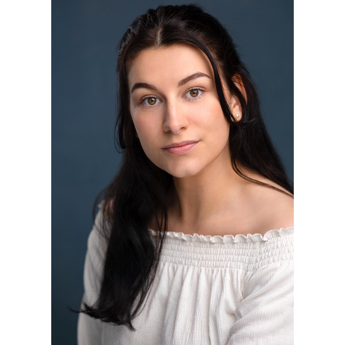 bethaneywd's tweet photo. @FionaCrossUK Hello Fiona,
I would love to audition, please find attached my spotlight and headshot. Happy Casting. :)  

https://t.co/QnGZkdhIU9 https://t.co/ZtopShgOBx