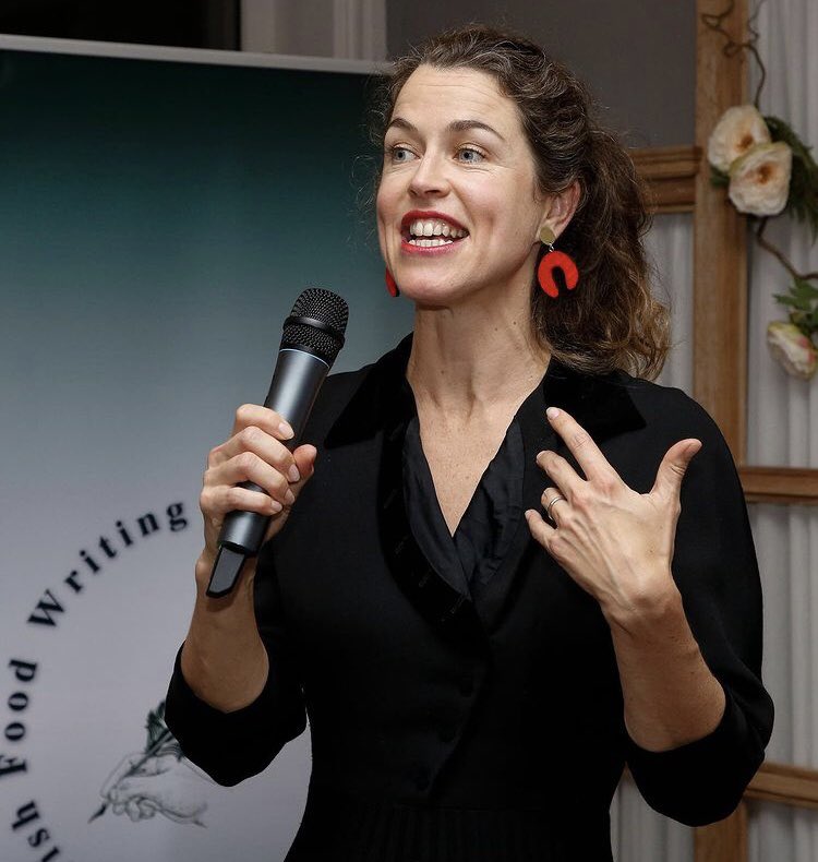 irish_writing's tweet image. Could you be a #IFWA22 winner? We had such a great competition and awards evening last November💕🥂Entries to the 2022 awards open on Monday April 11th via the entry process on our website Irishfoodwritingawards.ie 
#foodwriting #drinkswriting #foodphotography #foodsocial