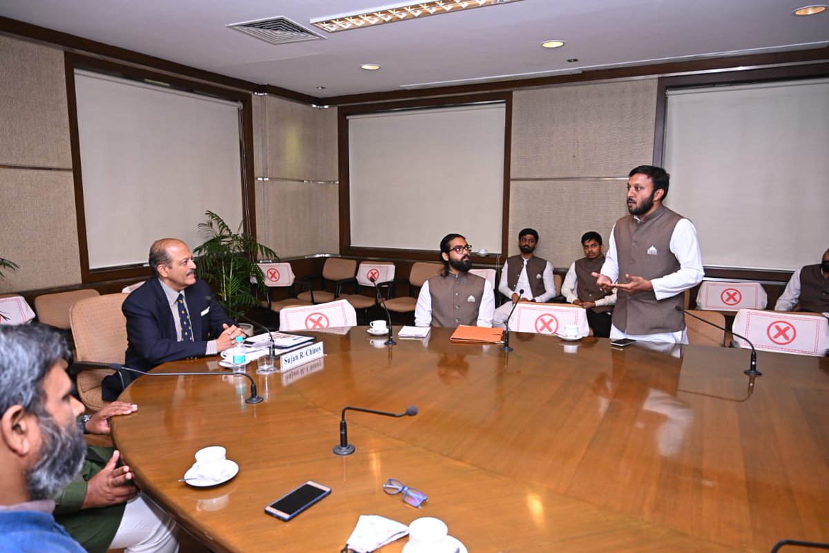 mit_sog's tweet photo. MIT School of Government's MPG 17th batch students interacted with @SujanChinoy - Director General, @IDSAIndia on Day 9 of National Study Tour 2022
#MITSOG #CareerinPolitics #NationalStudyTour https://t.co/D9xljhcne3