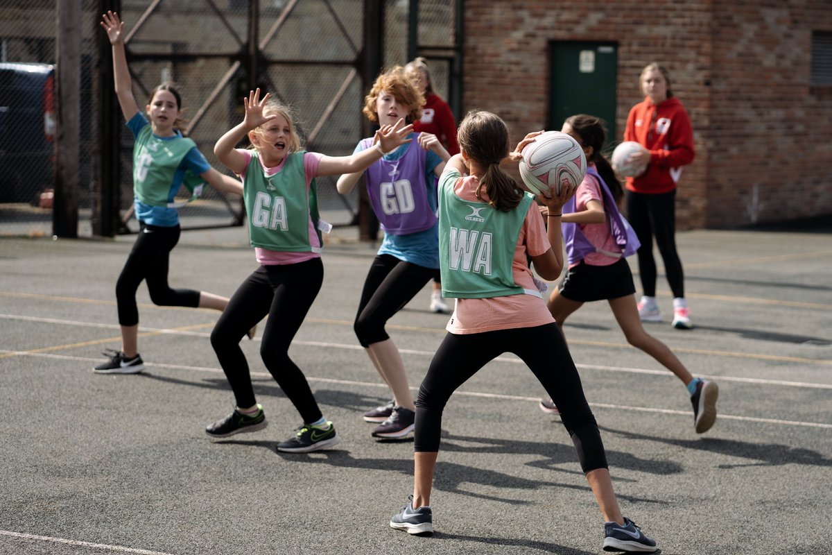 CoachingNETBALL's tweet image. Spaces for our Easter netball camps are selling out quickly!

Use the link to book your place now ➡️ campscui.active.com/orgs/OneCoachi…

#netball #netballcoaching #netballcamp