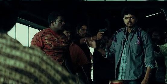 Aadhii004's tweet photo. @Suriya_offl    comeback na ippdi irknum🔥🔥🔥🔥 #ETBlockBustser
#VaadiVaasal
#Suriya41 https://t.co/JjhpdpkuEf