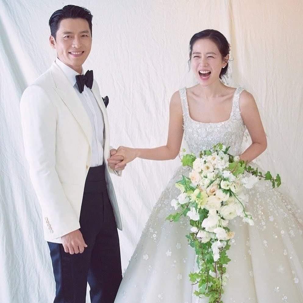 Anneguhc1's tweet photo. #BinJinWedding congratulations Mr &amp; Mrs Taepyeong🍅🌻my BinJin heart😭💚 https://t.co/oP85ca7FvV