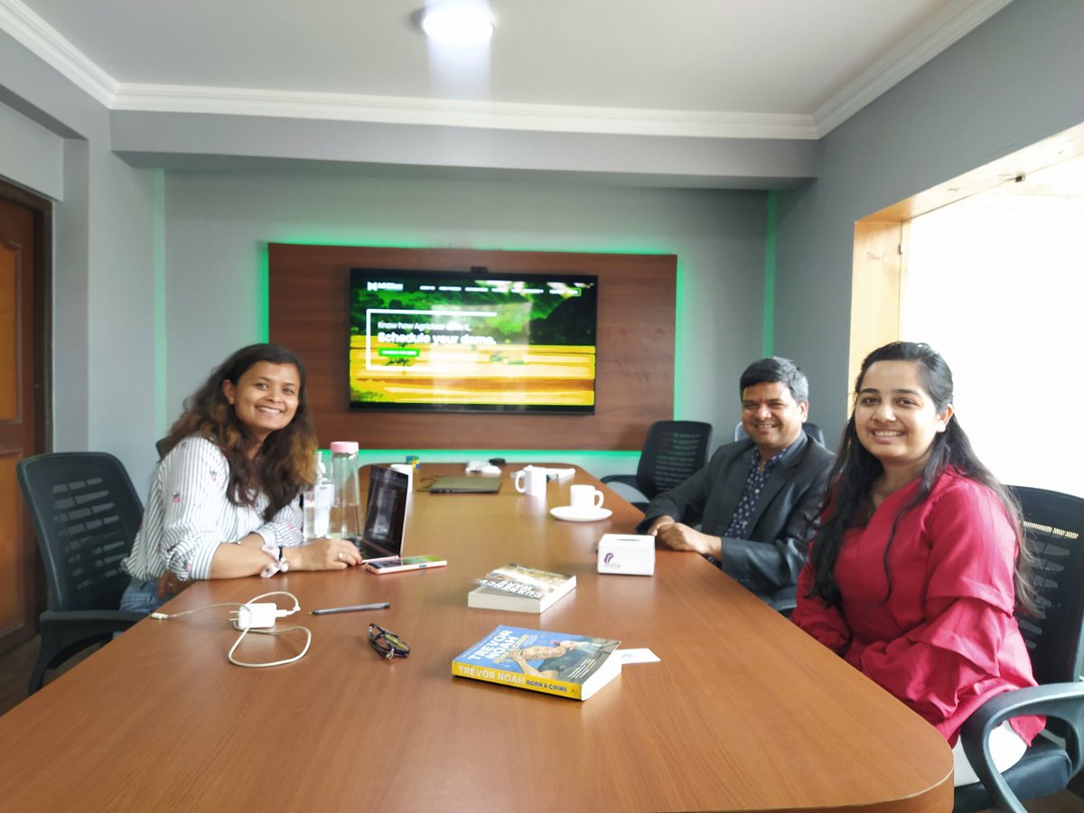 BholaKhatiwad13's tweet photo. Meeting with Rumsan group, meeting related to KIWI and Agri-product marketing with branding. #Agriclear- creative idea#@ Bodhihomes, Lalitpur https://t.co/CifamajHT6