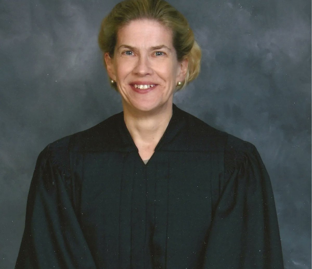 _NJIBA_'s tweet photo. The New Jersey Supreme Court declined to make a sweeping change to Miranda rights rules in a 3-2 decision Wednesday that the two dissenting judges said will “erode faith in our criminal justice system.”

https://t.co/O1SaomFDyg https://t.co/1C5cyKfP6V