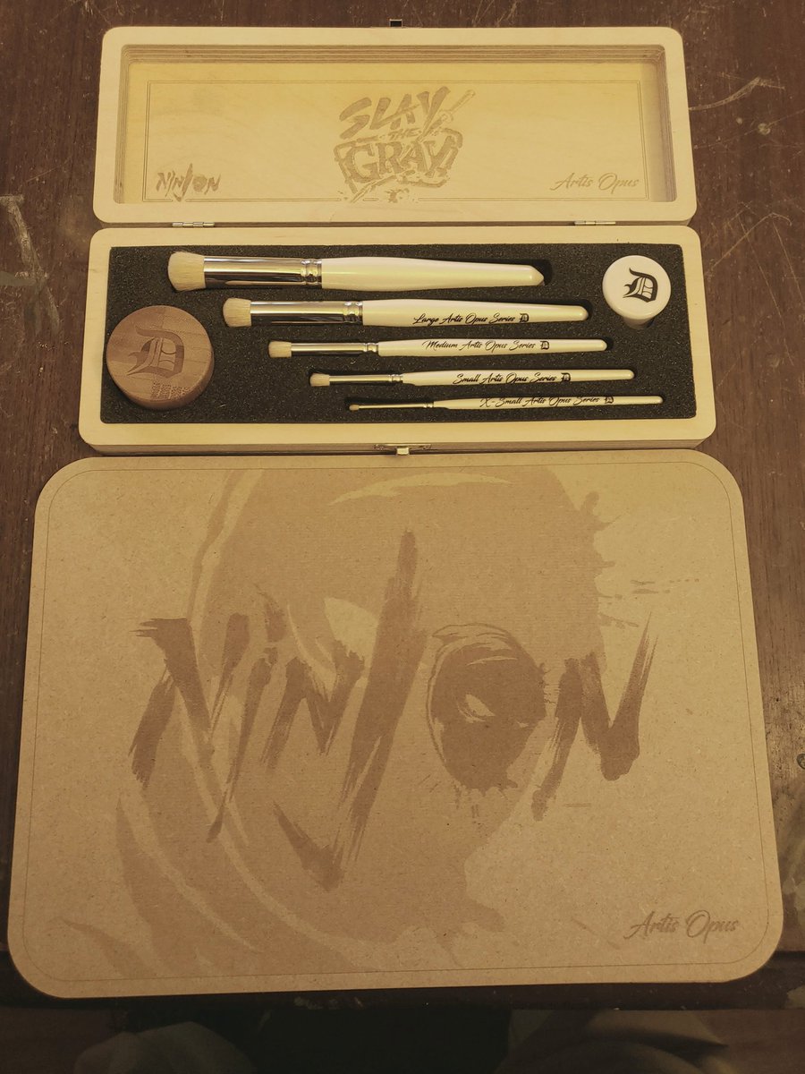 blamminator's tweet photo. Can't wait to try these out these Series D from @artisopusltd @ninj0n edition!!!!
#paintingminiatures #miniature  #painting #minipainting #art
#dnd #dndminiatures #armypainter #thearmypainter #miniatureart #painttinythings #slaythegray #ninjon #artisopus https://t.co/odlD9XKcuP