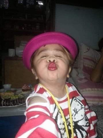 Keep smiling, because life is a beautiful thing and there’s so much to smile about.

MAHAL'S 7th MonthsInHeaven