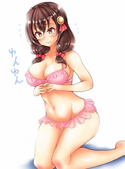 ゆんゆん水着おぱい 