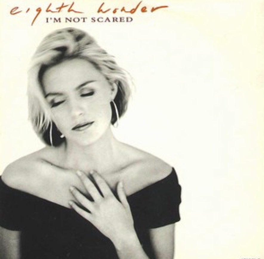 Poplifer73's tweet image. On This Day In Pop!
At Number 10 in the U.K. charts this week in 1988 and on Top Of The Pops (31/03/88) Eighth Wonder “I’m Not Scared”
m.youtube.com/watch?fbclid=I…
@patsy_kensit @phardingmusic @petshopboys 
#PWLPower #EighthWonder #PhilHarding #PetShopBoys #TOTP88