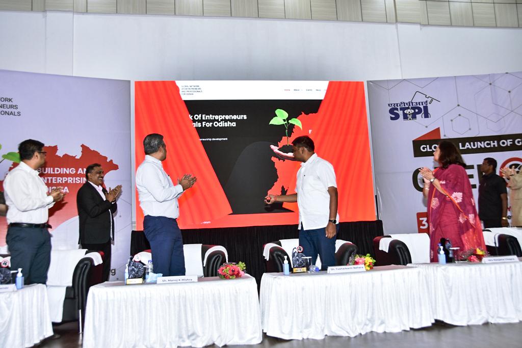 btushar02's tweet photo. Honoured being chief guest of @GnepoForum launch. A global platform for entrepreneurship development in Odisha leveraging global business,technocrat,investors &amp; industry thought leaders. Will boost &amp; support startup ecosystem,facilitating Global-Odisha entrepreneurial exchanges. https://t.co/ahzuxyVK8y