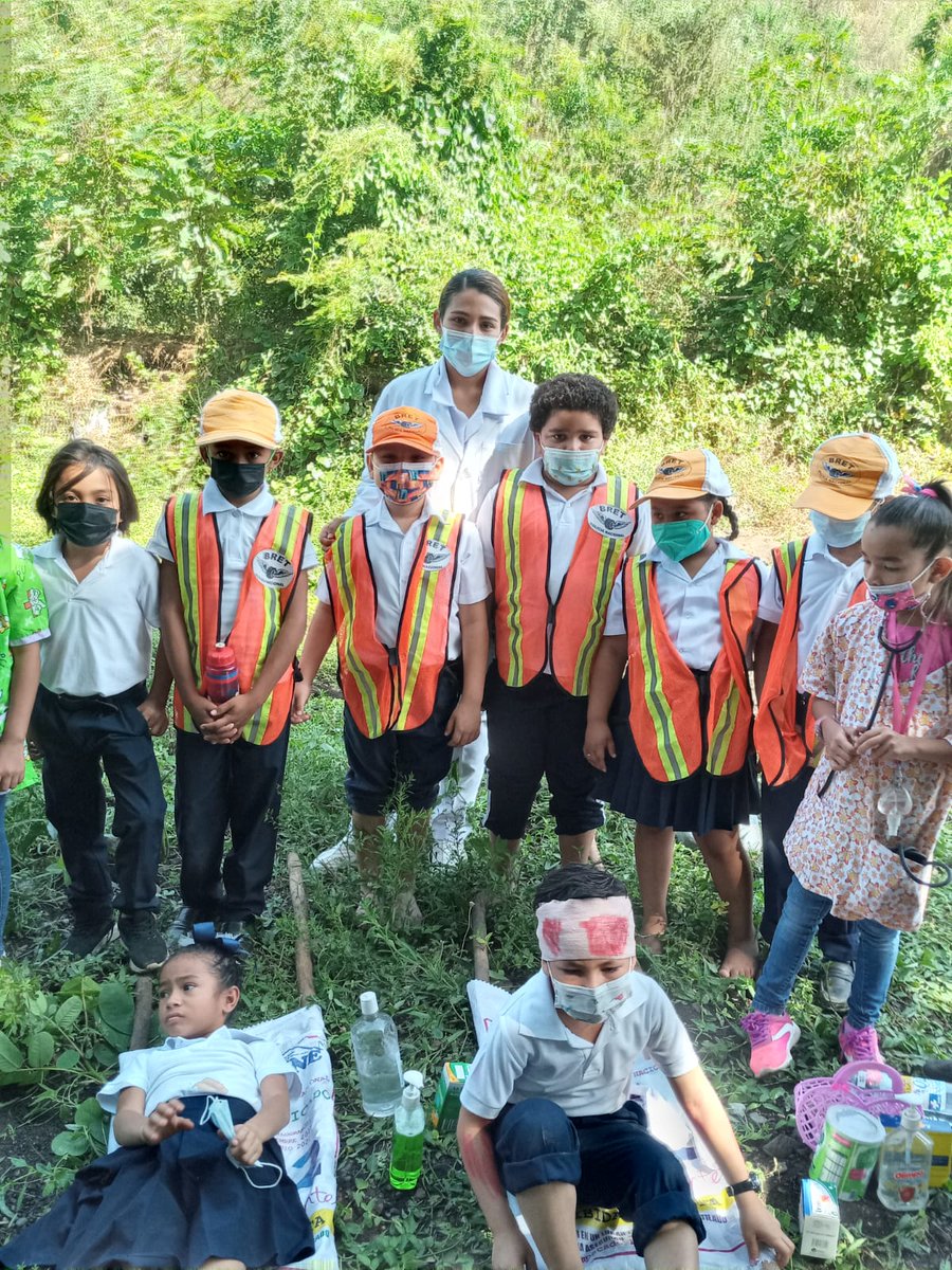 Silais_Leon's tweet photo. #Nicaragua Personal de salud del #SilaisLeón preparándose para el I EJERCICIO NACIONAL DE PROTECCIÓN A LA VIDA. 

🚦Recordemos🚦
👉 Hoy jueves 31 de marzo. 
👉 Hora: 10:00 am
👉 Lugar: Donde te encuentres.

#SinapredSomosTodos https://t.co/fPOSdbMqiK